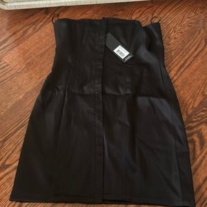 Lioness brand new black corset dress size medium